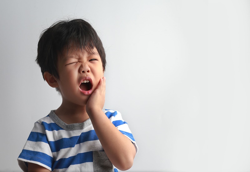 Trẻ em là đối tượng dễ bị sâu răng từ sữa